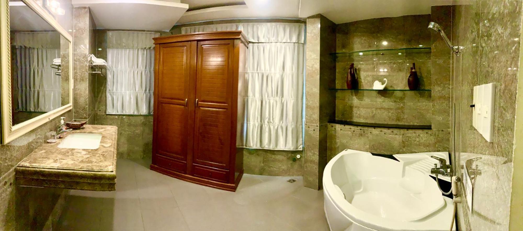 Bao Tran Hotel Ho Şi Min Exterior foto